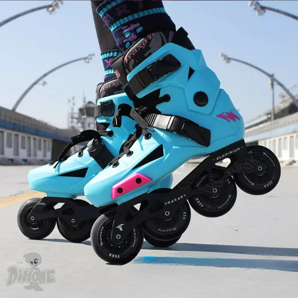 アイドル RT-39068 Patins Inline Freestyle Traxart Revolt Azul 80MM ABEC-9 | 775 Franca