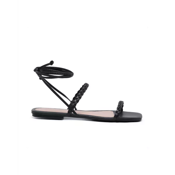 Sandália Rasteira Feminina Gabi Preta Trançada - Hella Shoes