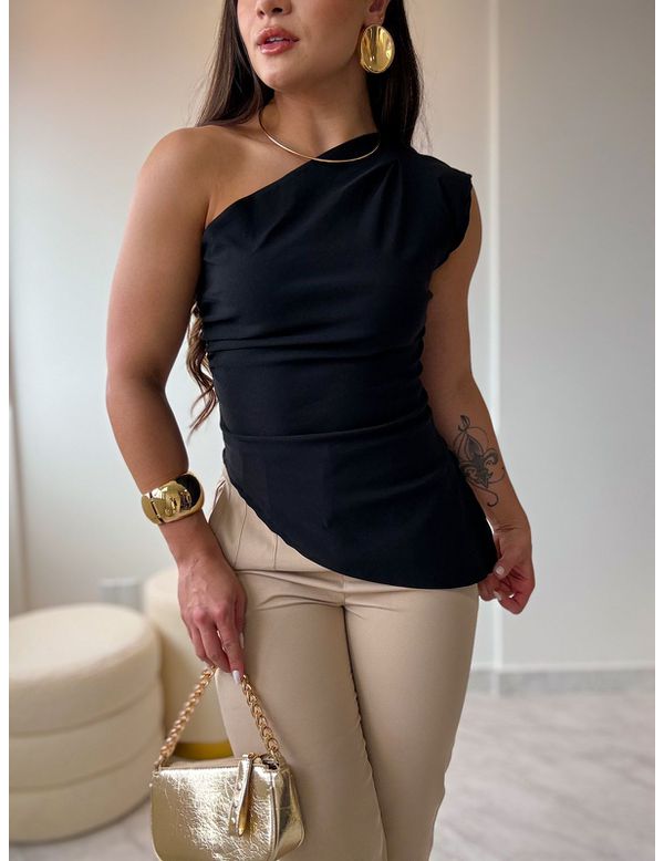 Blusa Assimétrica Maitê Preto - Marya Conceito