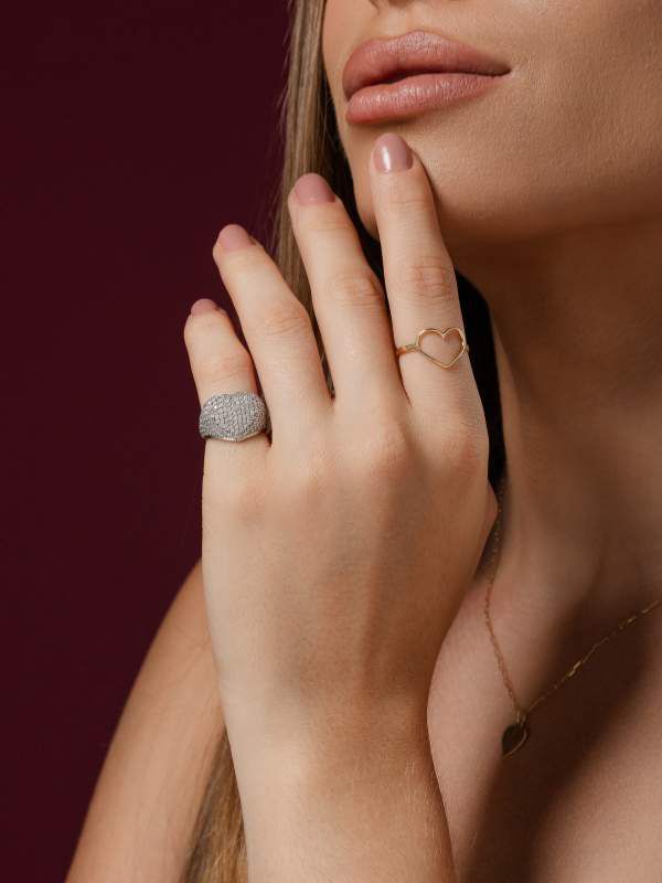 Anel Coração Vazado 