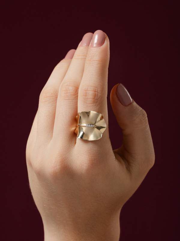 Anel Folha com Brilhantes