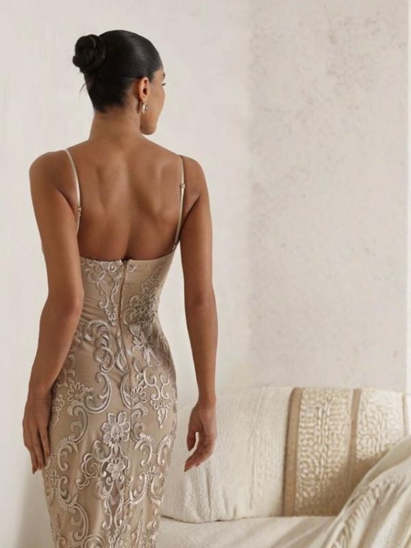 Vestido Midi de Tule Alça 