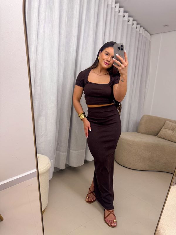 Conjunto Alícia Marrom