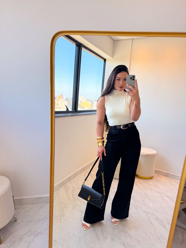 Pantalona Alfaiataria Camila Preto