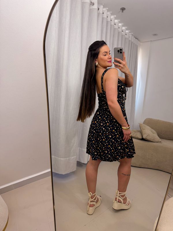 Macaquinho floral Dandara Preto