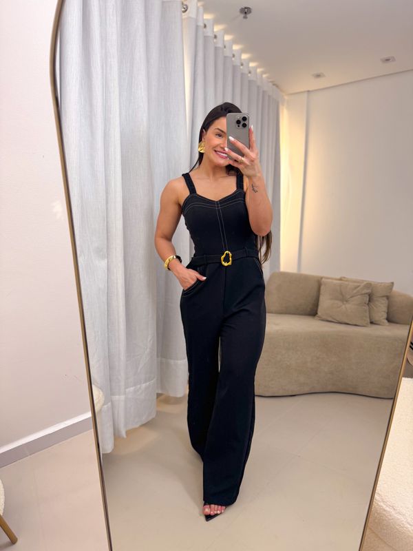 Macacão Fiorella Preto