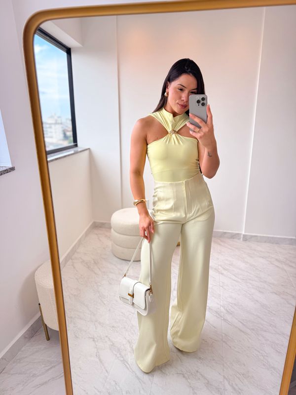 Calça alfaiataria pantalona Poliana Amarelo Manteiga