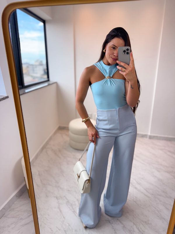 Calça alfaiataria pantalona Poliana Azul