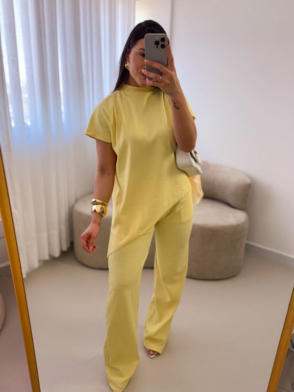 Conjunto Larissa Amarelo