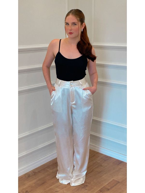 CALÇA FLOR DE MAIO ACETINADA COM BRILHO - BRANCO -... - SIMONE PETRI 