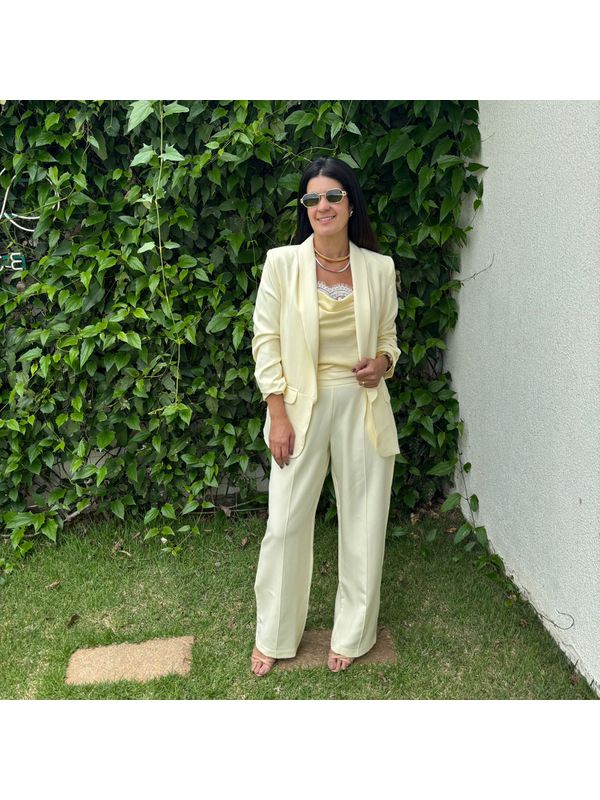 Calça Feminina Alfaiataria Cós de Pregas - Creme