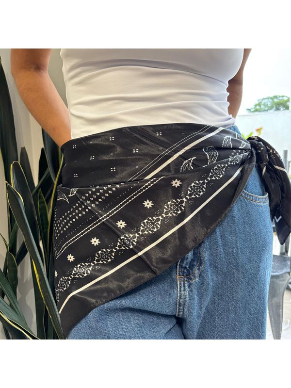 Lenço Feminino Estampado - Preto