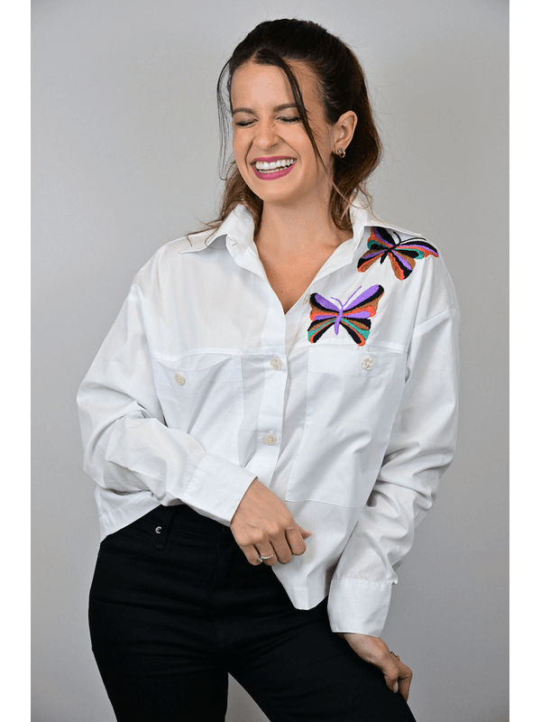 Camisa Branca Modelo Roma