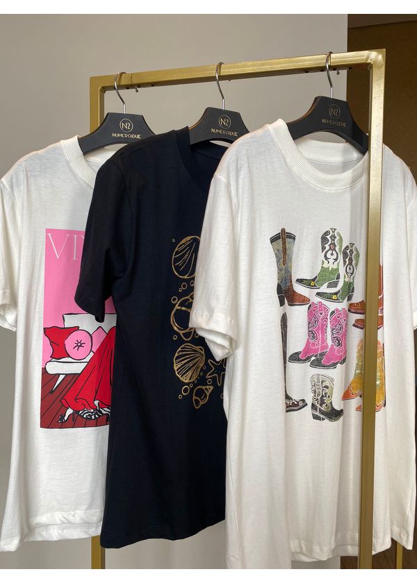 T-Shirt Graphic Preto - NUMERODUE