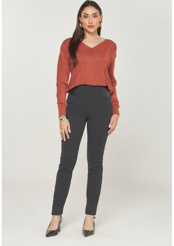 CALÇA MONTARIA PONTO ROMA