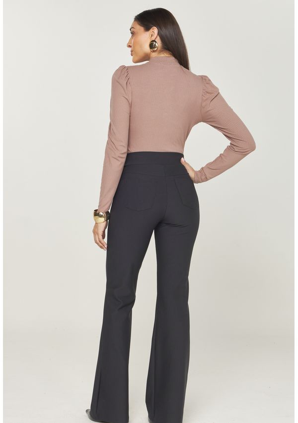 CALÇA FLARE CONFORT FIT