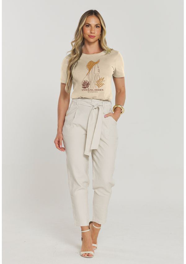 T-SHIRT MULHER CHAPÉU