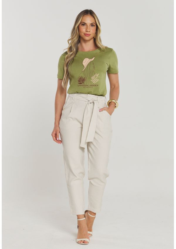 T-SHIRT MULHER CHAPÉU