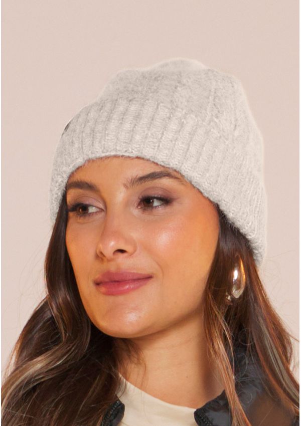 GORRO FEMININO COM POMPOM