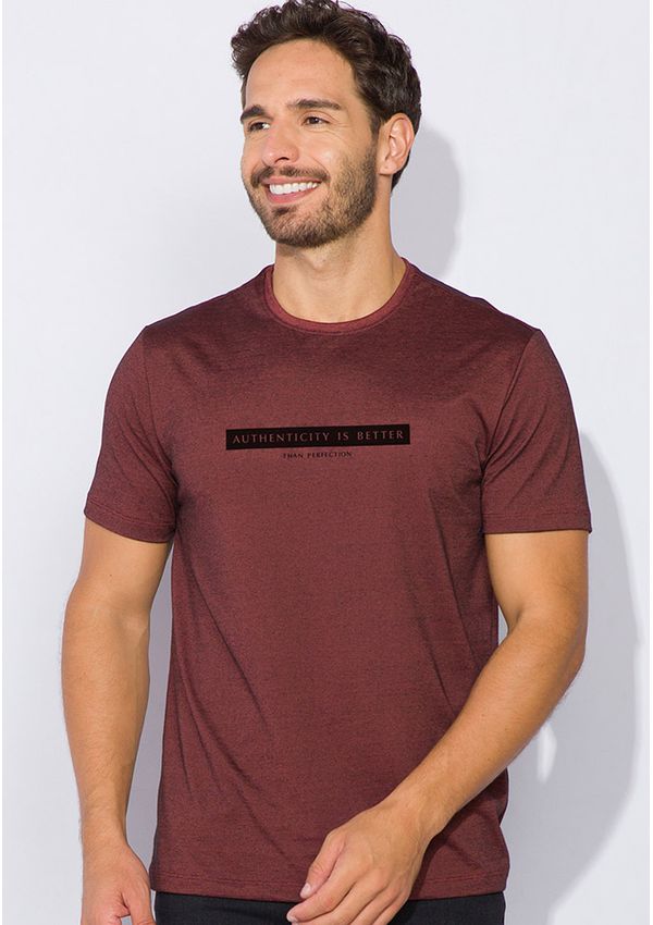 Camiseta Estampa Relevo