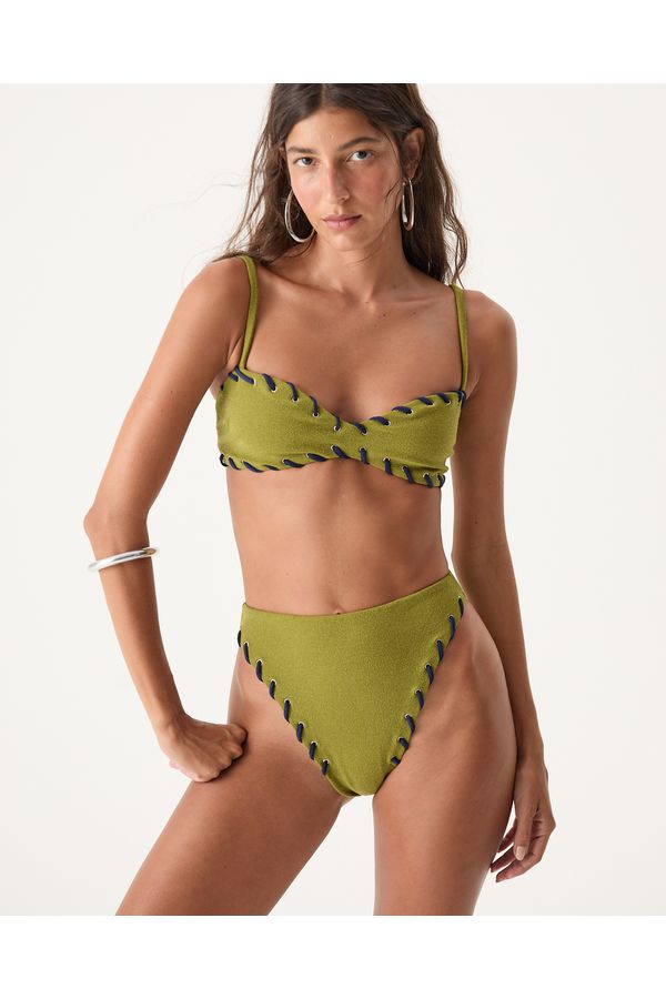 TOP BIQUINI VERDE MATCHA HELENA 