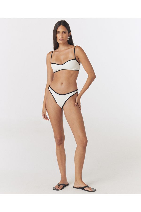 TOP BIQUÍNI OFF WHITE COM DETALHES EM PRETO LUNA NK C