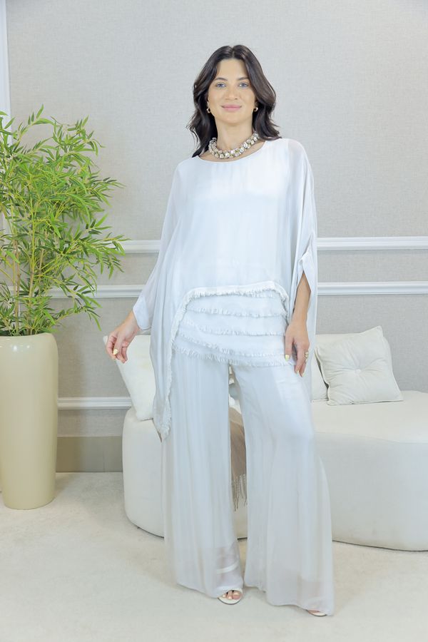 CONJUNTO ZINIA BEGE SEDA ITALIANA - Loja Linho Italiano