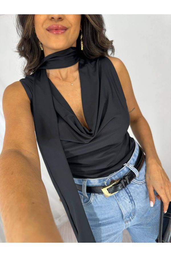 Blusa Preta Dawe