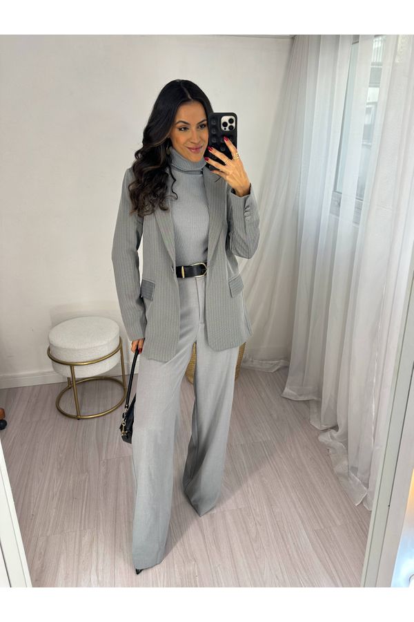 Blazer Alfaiataria Cinza Dina