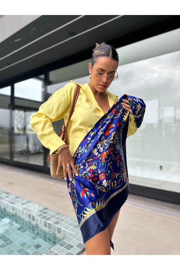 Lenço Acetinado Azul Radha