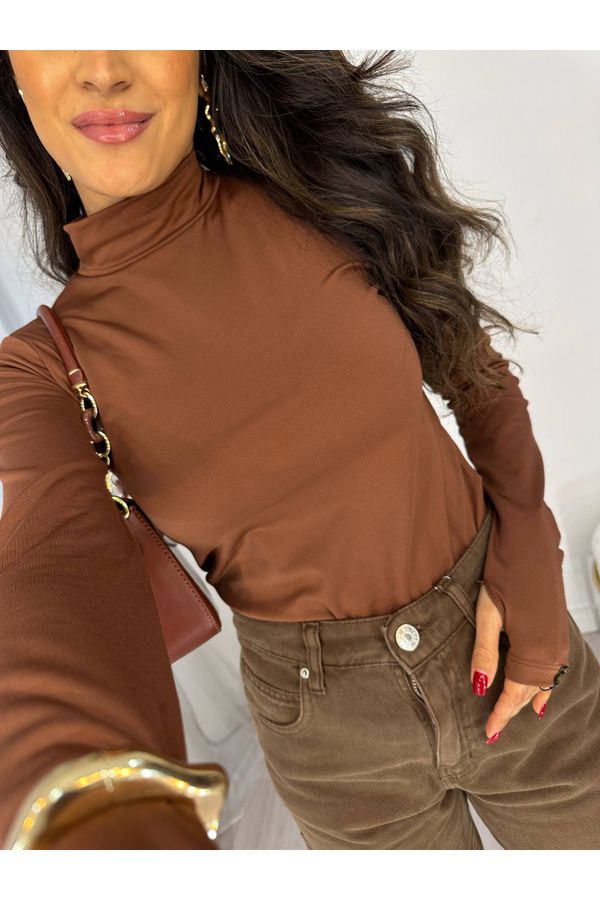Blusa térmica Natana Marrom