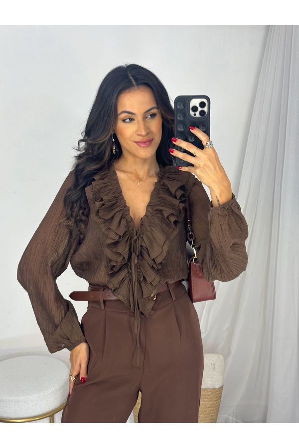 Blusa Plissada Marrom Vana
