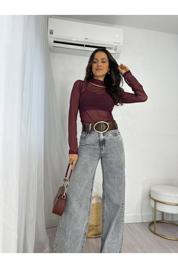 Blusa em Tule Vinho Vile