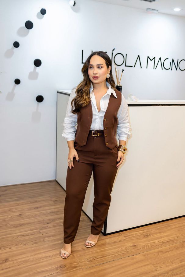 Calça Elisa Marrom em Alfaiataria| Sofisticação e ... - LUCIOLA MAGNO