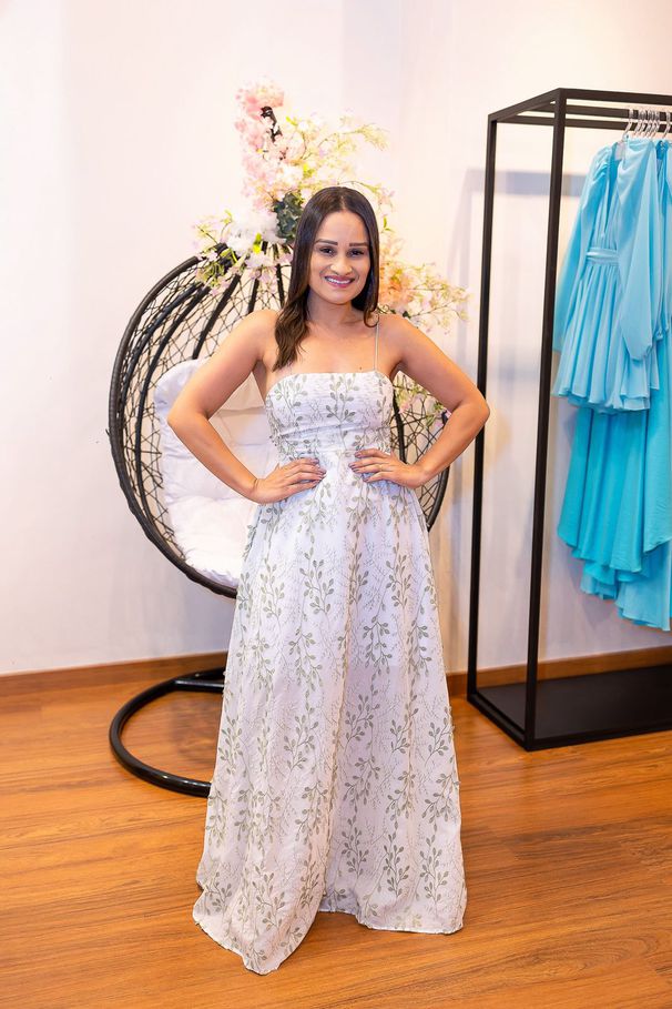 Vestido Raiane Verde | Corte Princesa e Detalhes e... - LUCIOLA MAGNO