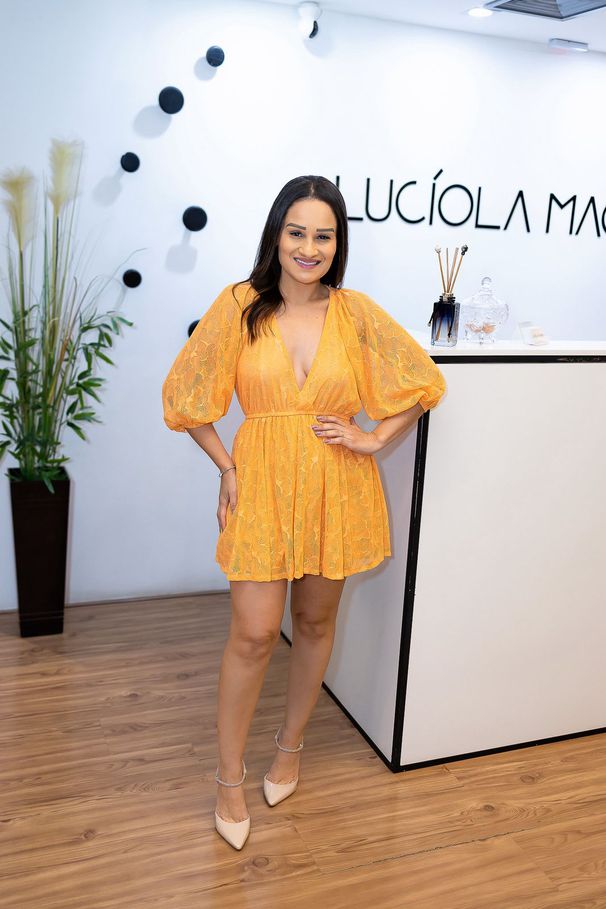 Macaquinho Eduarda Laranja em Renda | Sofisticação... - LUCIOLA MAGNO