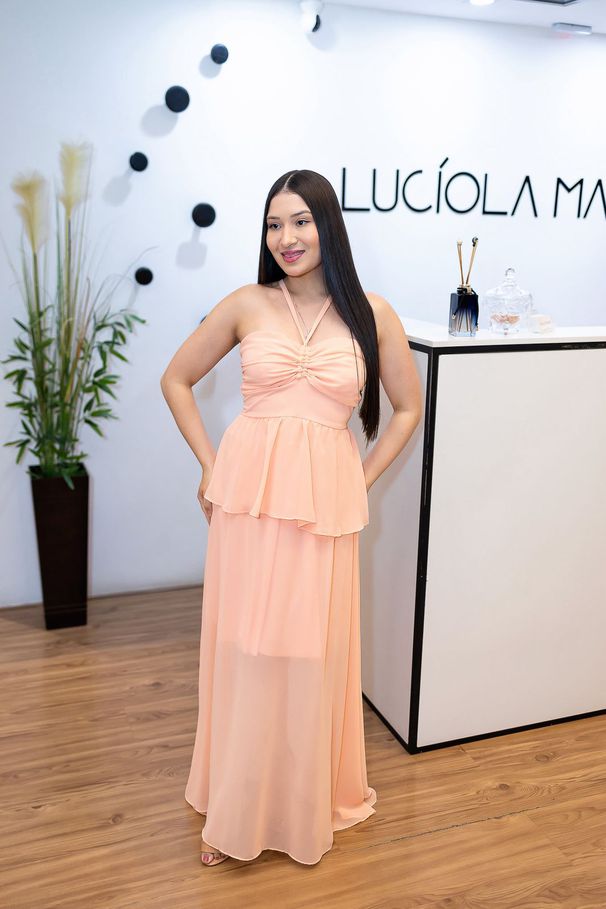 Vestido Georgina Longo Crepe Seda Salmão | Decote ... - LUCIOLA MAGNO