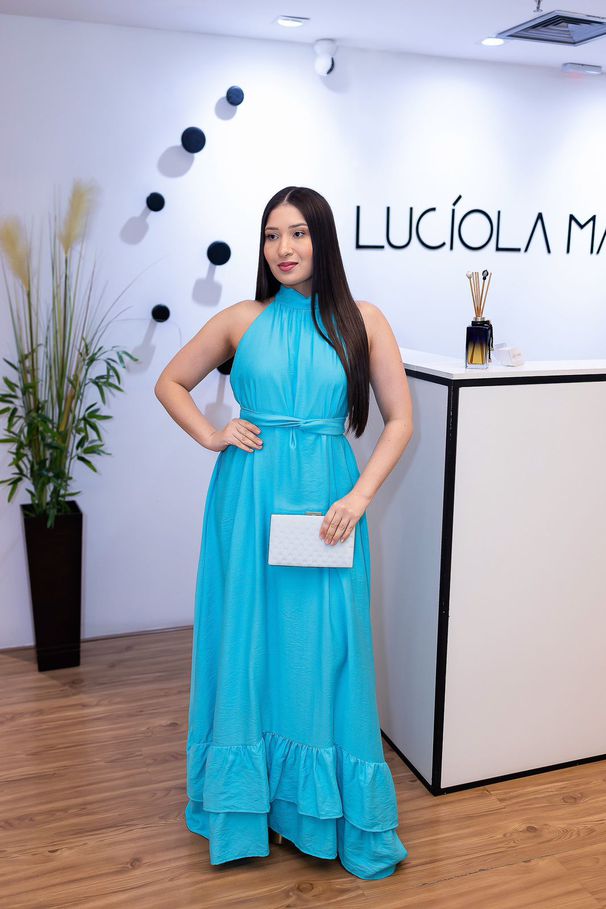 Vestido Longo Kendall em Tecido Viscolinho Azul Ág... - LUCIOLA MAGNO