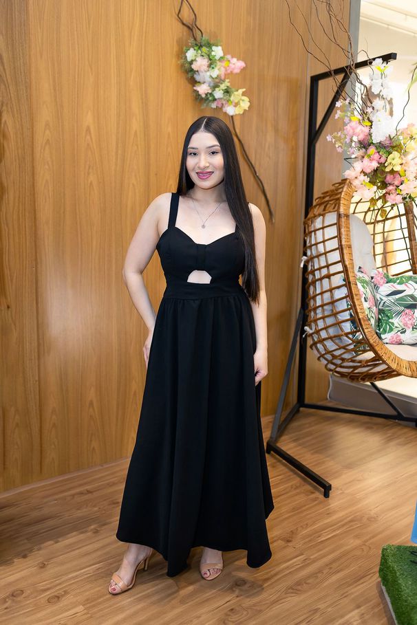 Vestido Maria Midi Viscolinho Preto | Decote Princ... - LUCIOLA MAGNO