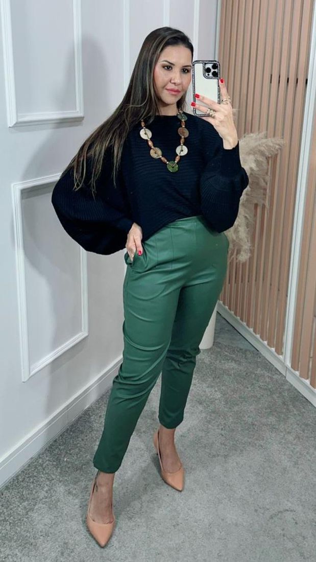 Calça cigarrete zara couro fake de P.U Ref:3078