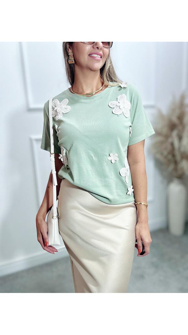 Blusa Flor bordada Ref:3550
