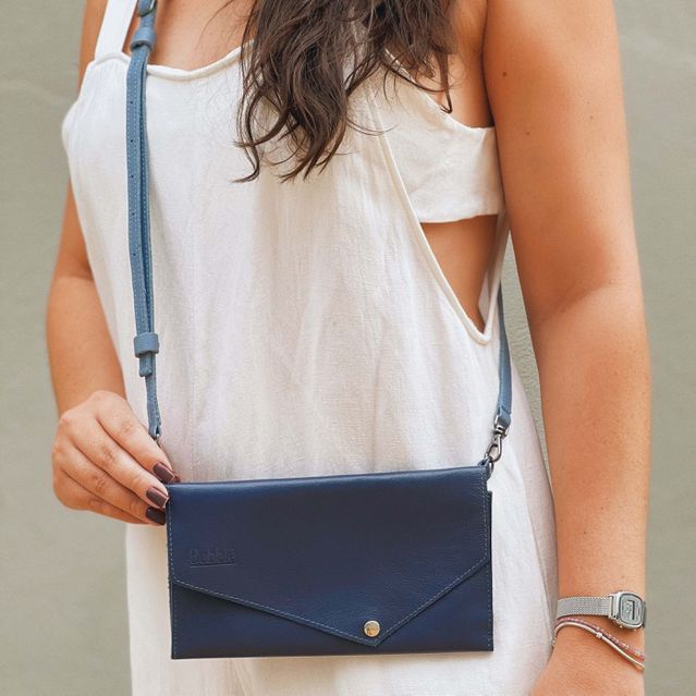 Bolsa CARTEIRA Couro Legítimo Bubblê - Azul Anil e Hortência