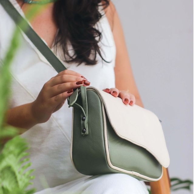 Bolsa de Couro - ABA - Sálvia E Off White