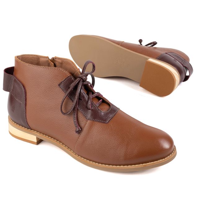 Bota - SINGULAR - Chocolate e Madeira - 664.48