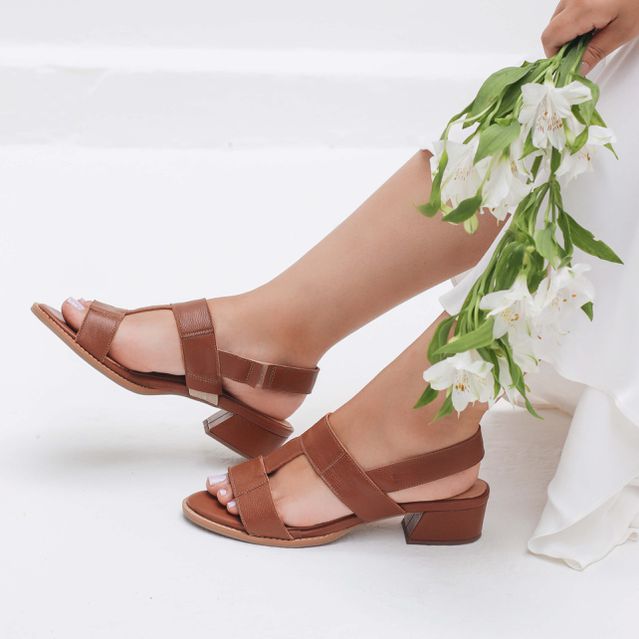 Sandália - MORADA - Chocolate - 965.52