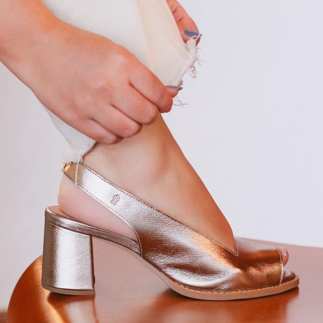 Sandália Peep Toe - ELEGÂNCIA - Champagne - 177.31