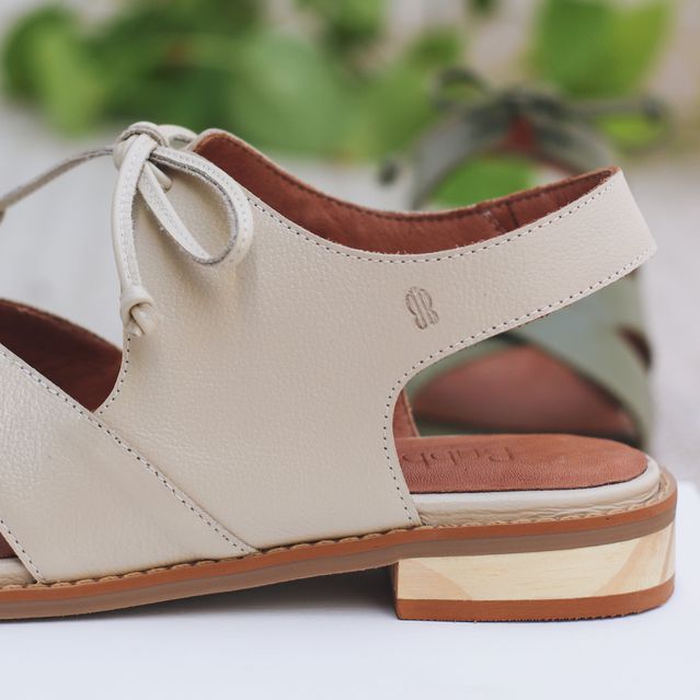 Sandália Rasteira - REVELAR - Off White - 842.129