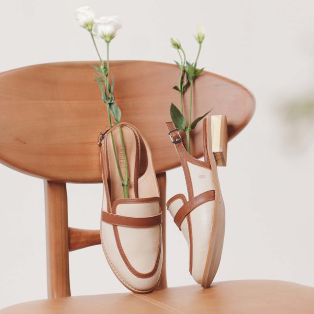 Mule - SERENO - Off White e Chocolate - 664.66