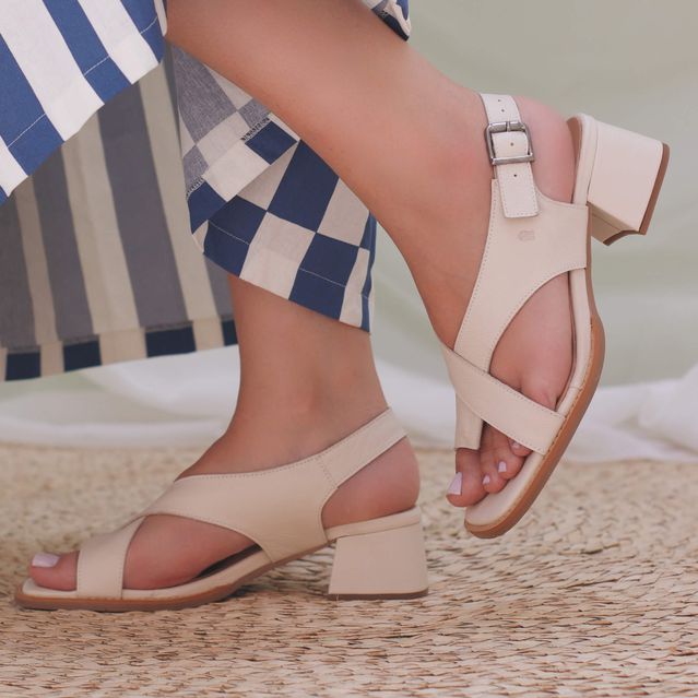 Sandália - BÚZIOS - Off White - 915.69