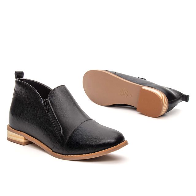 Bota - EQUILÍBRIO Preta 664.54